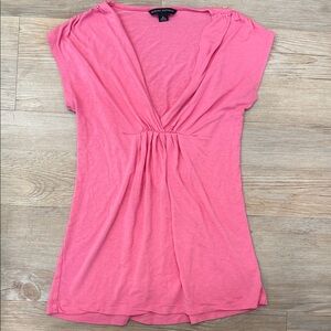 Banana Republic Coral Pink V-Neck Gathered Short Sleeve Tee
